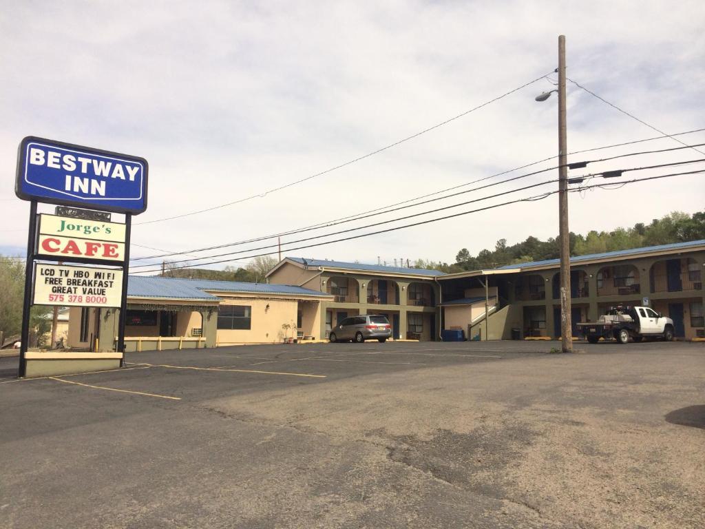 Bestway Inn Ruidoso Downs Eksteriør billede